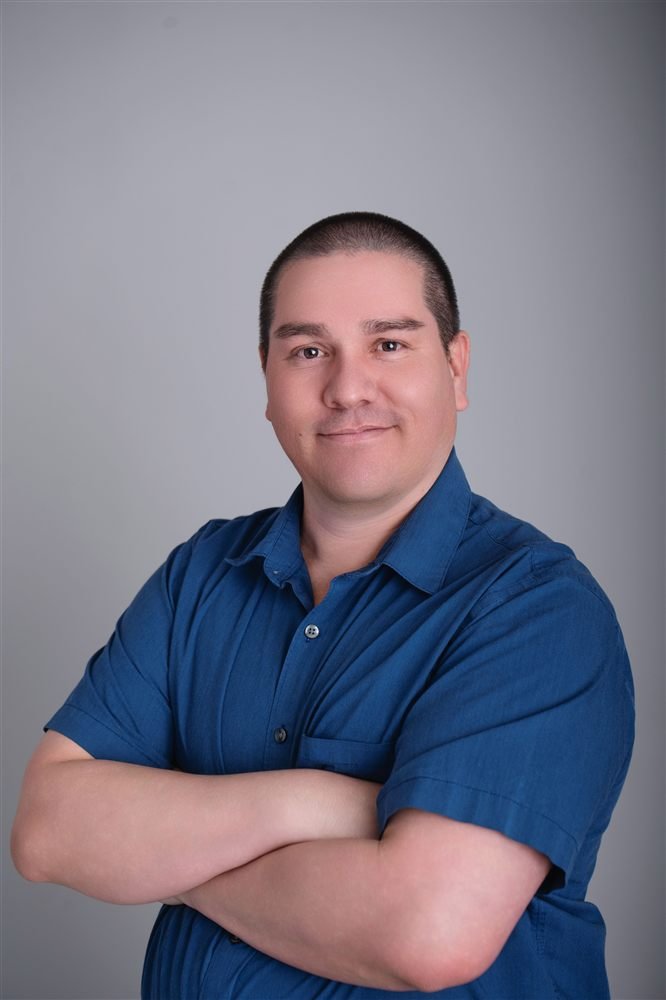 Felix Gaxiola, instructor de Aprendiendo QuickBooks